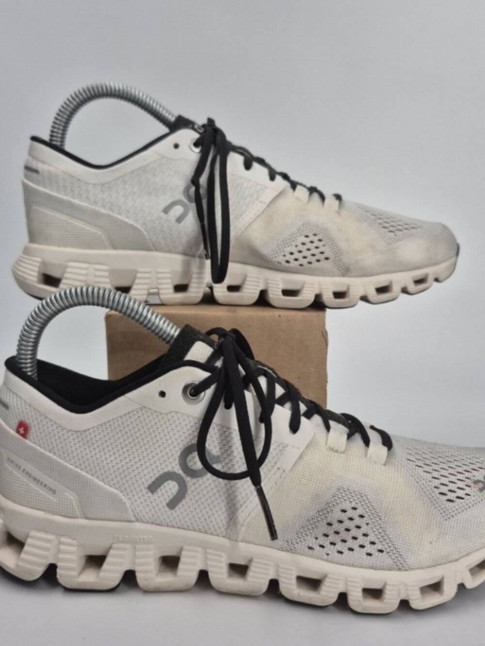 On Cloud Cloud X Running Shoes Sneakers Walking White Black Women's Size 6.5
